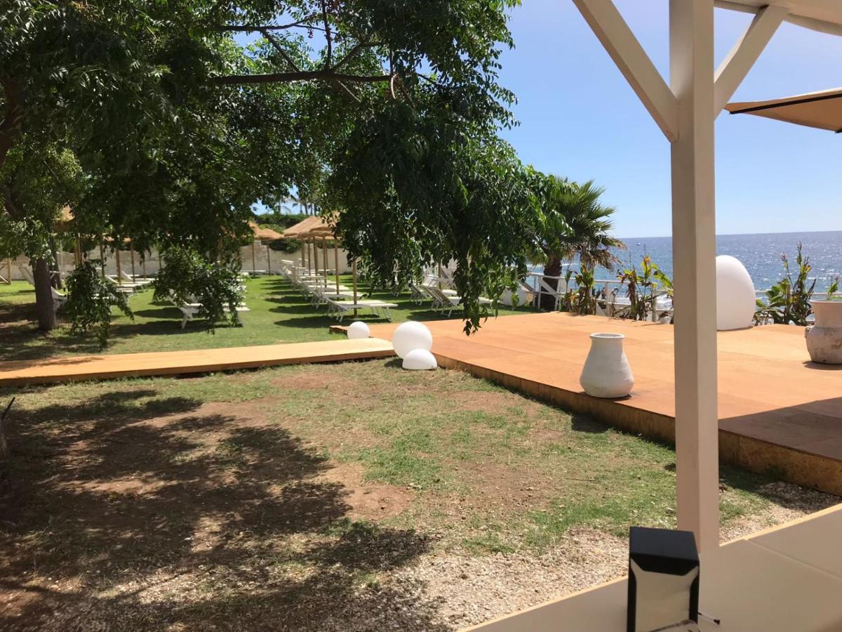 Villa Melisa Fontane Bianche Exteriör bild